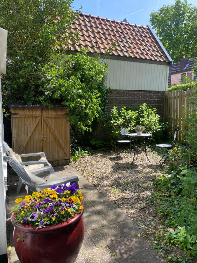 Holiday Home Flori Bergen Exteriér fotografie